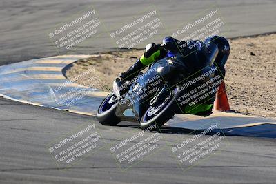 media/Jan-09-2022-SoCal Trackdays (Sun) [[2b1fec8404]]/Turns 9 and 8 (920am)/